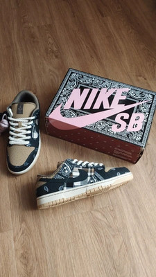Nike SB Dunk Low x Cactus Jack Travis Scott   Paisley / Bandana   Men s US 9.5
