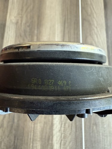 VW GOLF GTI 10-14 OEM TRUNK HATCH RELEASE HANDLE LOCK EMBLEM, P# 6RO 827 469 C - Picture 3 of 3