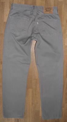 / Denim light / LEVI`S 615  Herren- JEANS / LEVIS Jeans in grau in W34 / L32