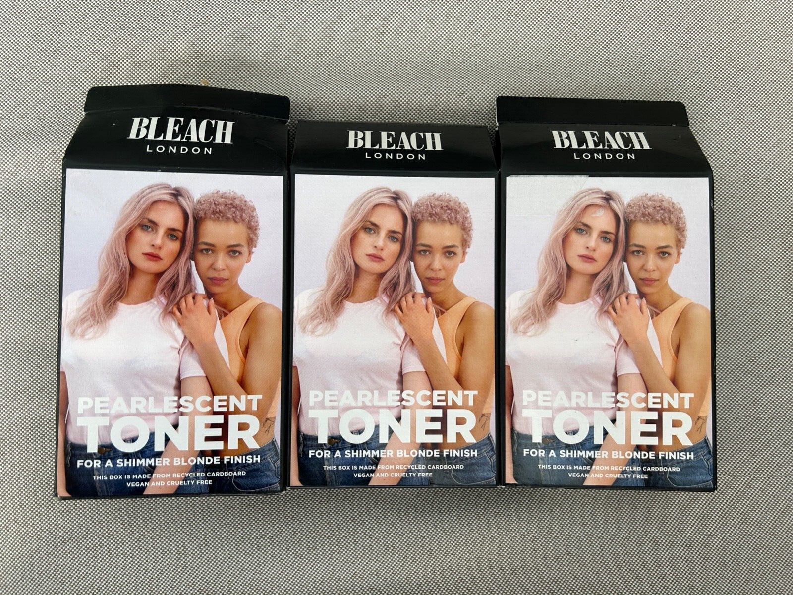 Bleach London Pearlescent Toner Kit Ammonia-Free Semi-Permanent Blonde Toner - Image 4