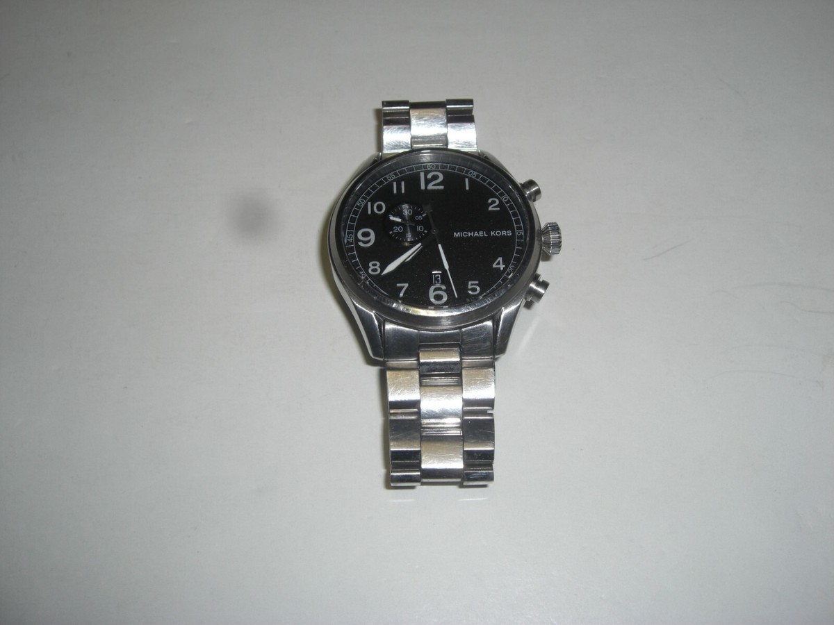 MICHAEL KORS USED WATCH MENS SMALL TO MEDIUM IN GREAT SHAPE  display picture 3