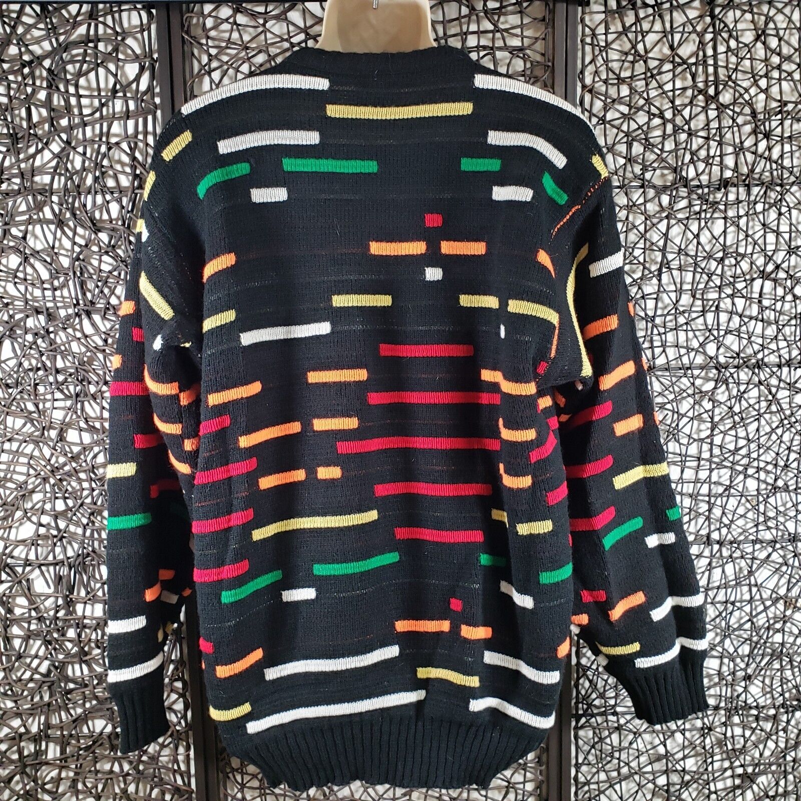 VINTAGE OUT OF BOUNDS MENS LONG SLEEVE PULLOVER S… - image 5