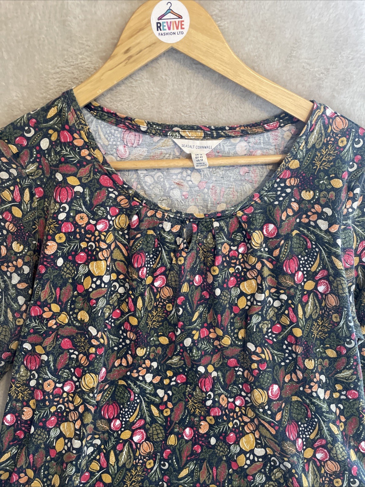 Ladies SeaSalt Cornwall Top Size 16 Woodland Theme Green Earthy 3/4 Sleeve image 2