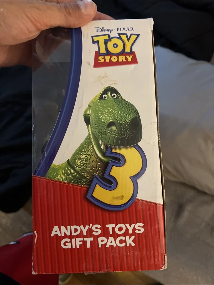 Disney Pixar Toy Story 3 Andy's Toys Gift Pack Target Exclusive 2009 . Damaged B - Image 4 of 4