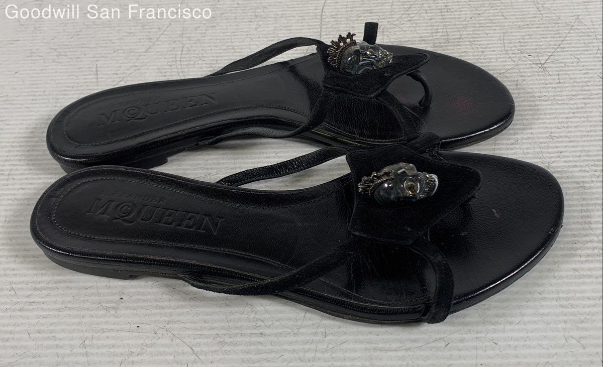 Alexander McQueen ブラックサンダル Alexander McQueen Italy Black Leather Slip-On Classic Slide