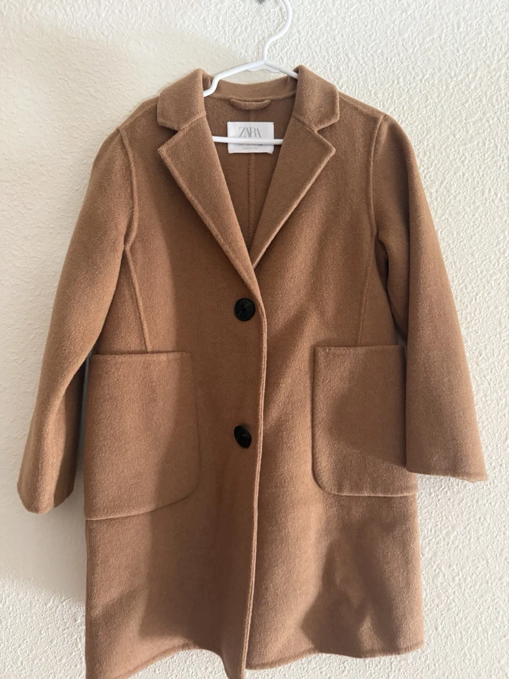 Abrigo Zara niño 7 años Foto 2 de 4