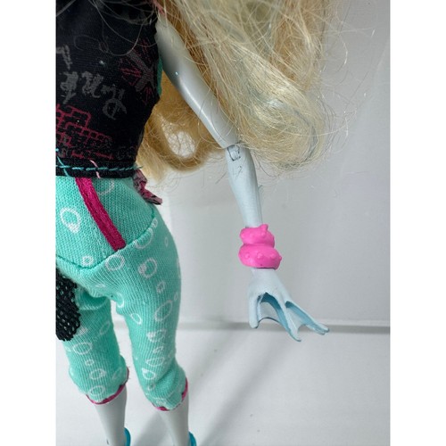 Poupée Monster High Lagoona bleue 2008 - Photo 3/10