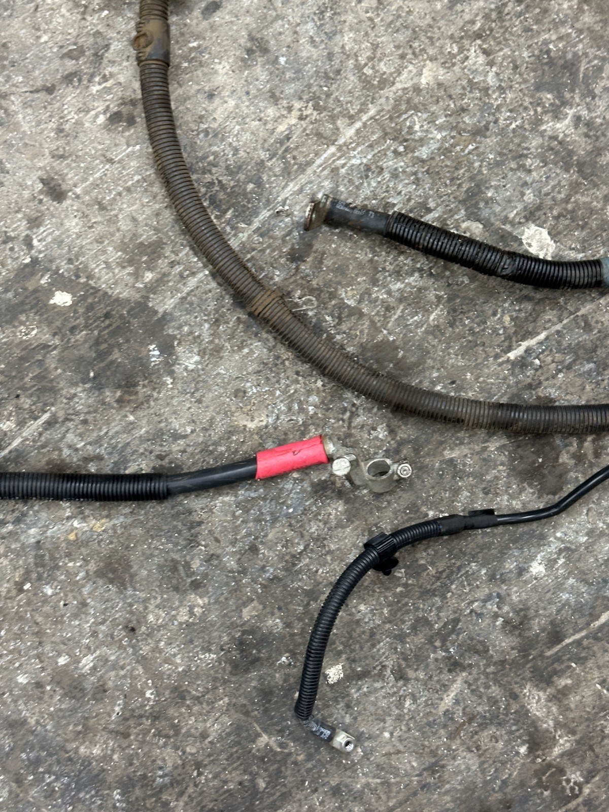 2014 AUDI R8 OEM POSITIVE CABLE & ALTERNATOR STARTER HARNESS 420971225 420971224