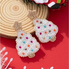 CHRISTMAS TREE White Multi Colored Seed Bead Earrings NWT