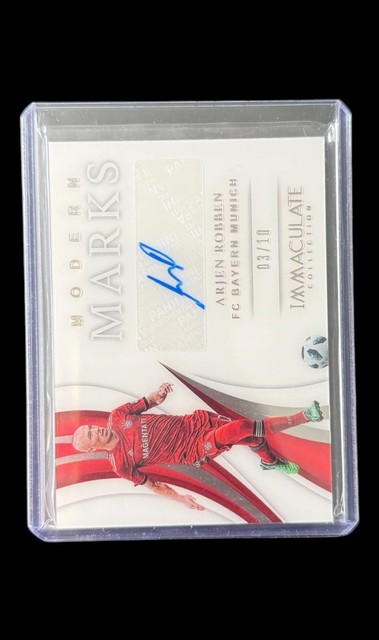 2018/19 Panini Immaculate Soccer Arjen Robben /10 Modern Marks