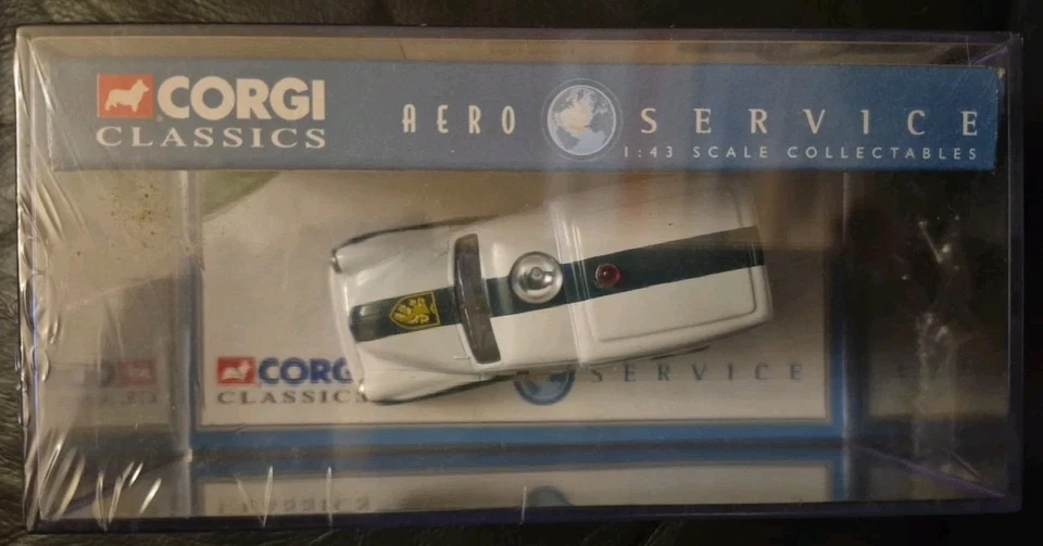 Corgi 06505 Morris 1000 Van British Caledonian Airways In Perspex Box 1:43 Scale - Image 3 of 4