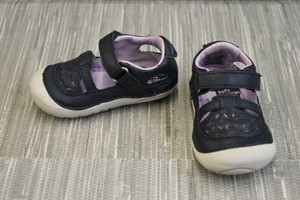stride rite viviana