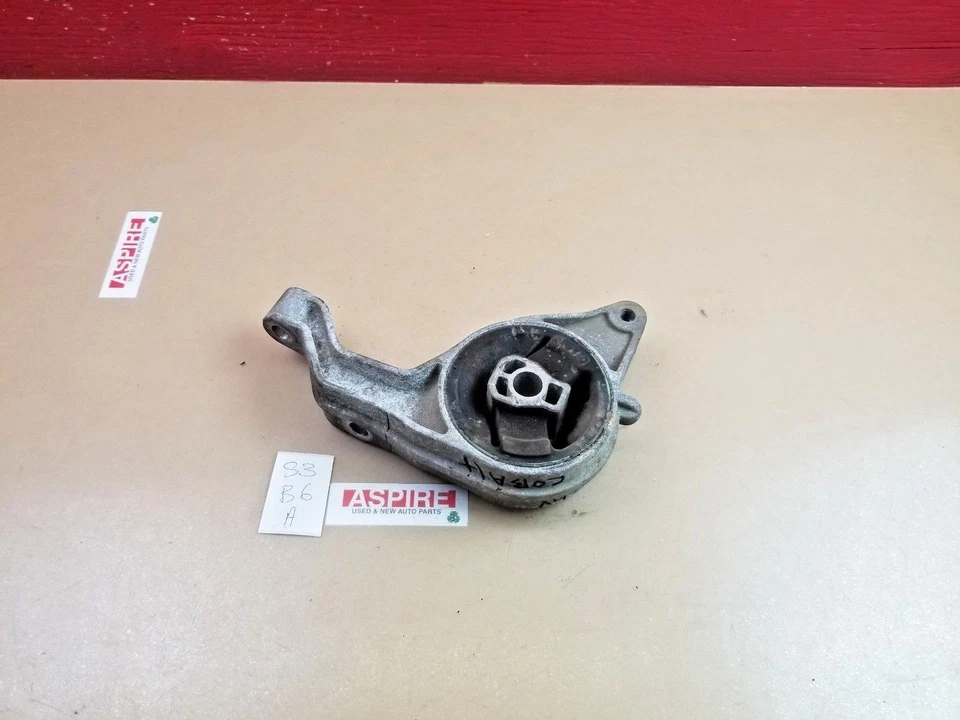 2005-2010 Chevrolet Cobalt Front Automatic Transmission Mount OEM 22693268 - Image 2 of 4