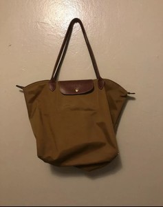 sac longchamp moutarde