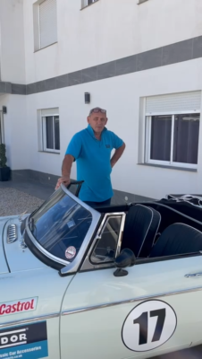 MGB, MGC Roadster with Headrest , 3 in 1 Full / Half Tonneau