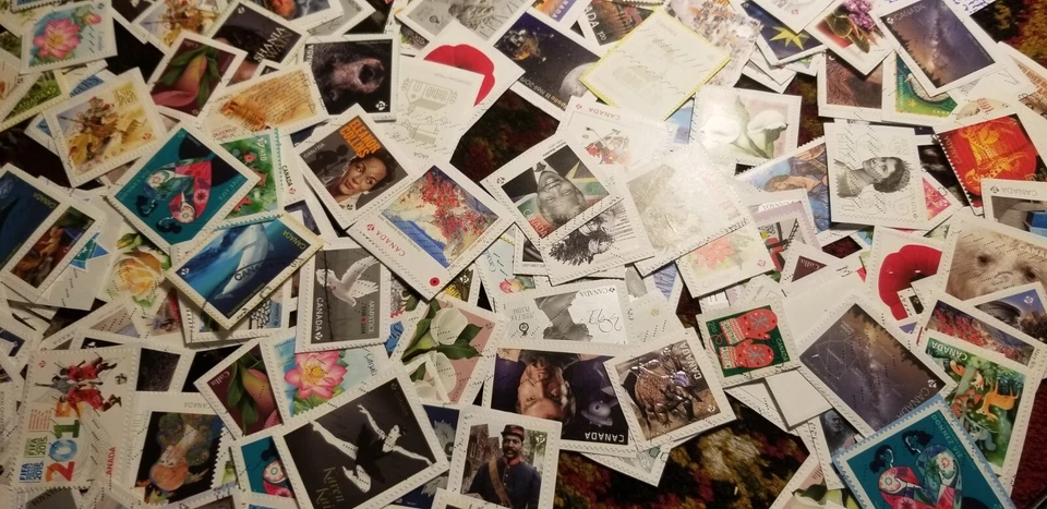 100 Different Canada Modern Stamps Colourful  From The Like Shown. - Image 3 of 4