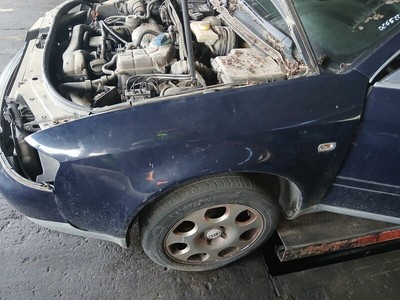 1174411 linker frontflügel für AUDI A6 BERLINA (4B2) 2.5 TDI 2001