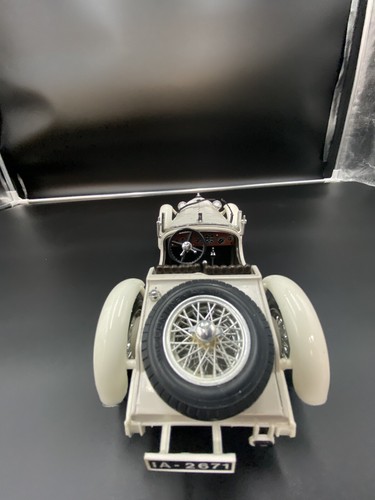 Burago 1928 Mercedes-Benz SSK All 1:18 Die Cast Made in Italy COD 3002 - Picture 10 of 10