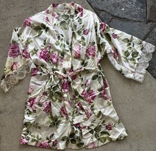 Vintage California Dynasty Floral Short Lace Sleeves Robe Polyester Size L USA