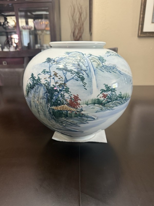 Vintage Hand Painted Korean Porcelain Landscape Vase Tao Yong