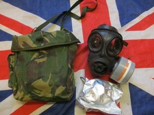 1991 AVON BRiTiSH army ISSUE respirator gas mask S10 SIZE 4 small & EXTRA FILTER