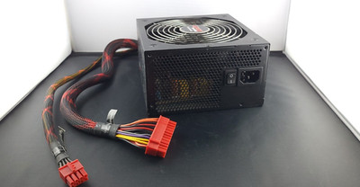 Sharkoon WPM500 - 500W Teilmodular ATX PC Netzteil 80+ Bronze, Schwarz - GUT