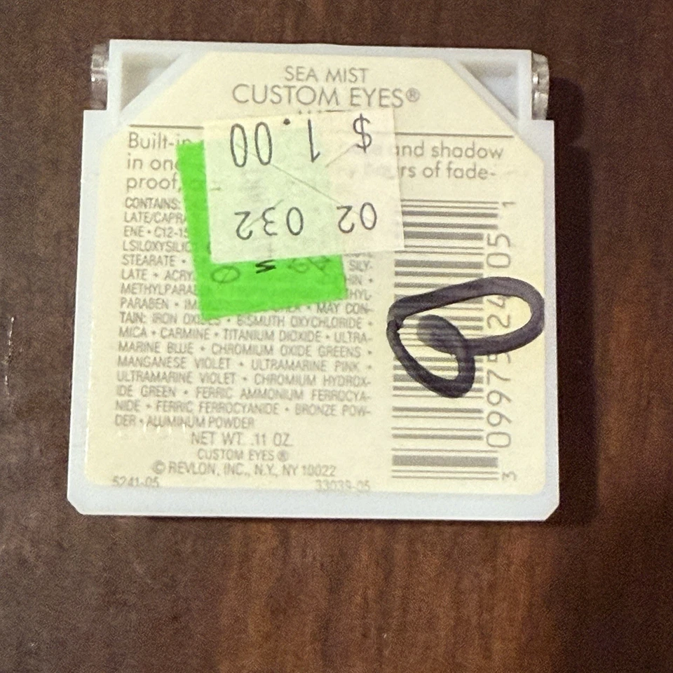 REVLON Custom Eyes Matte Eye Shadow Eyeshadow Sea Mist Vtg New Rare HTF - Image 2 of 2