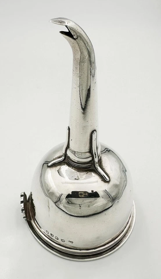 ANTIQUE WINE FUNNEL STERLING SILVER GEORGE III LONDON 1810 R EMES & E BARNARD - Image 4 of 4