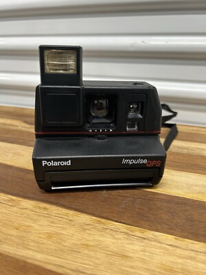 Polaroid 600 Impulse QPS Vintage Black Auto Flash Portable Instant Film  Camera - Main Image