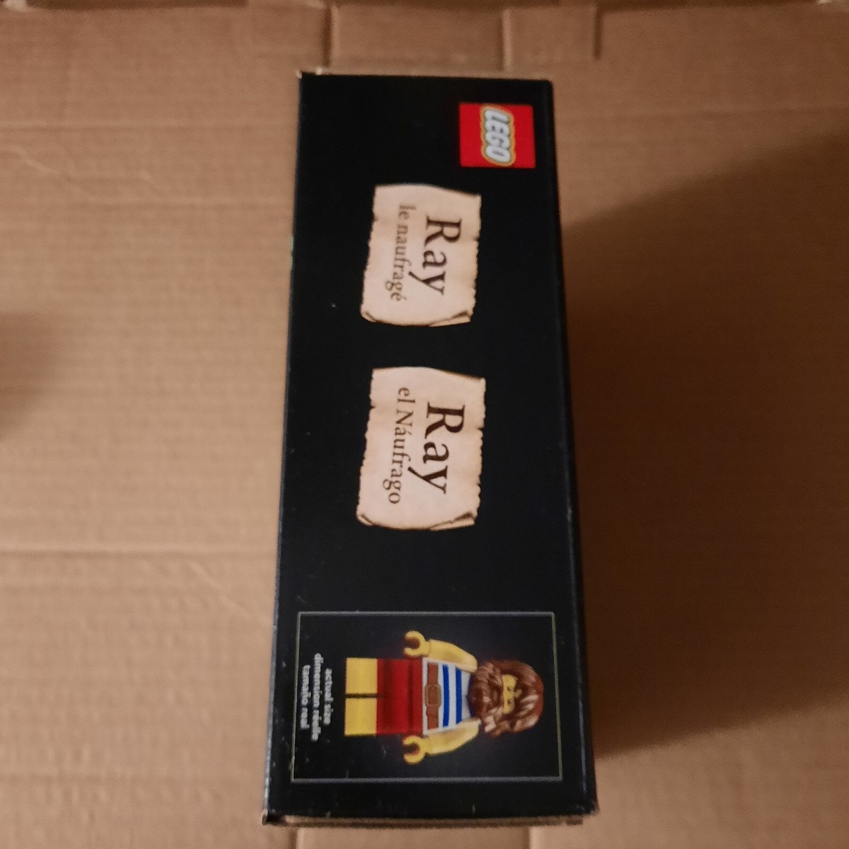 holiday gift idea LEGO (40566) Ray The Castaway Sealed - New