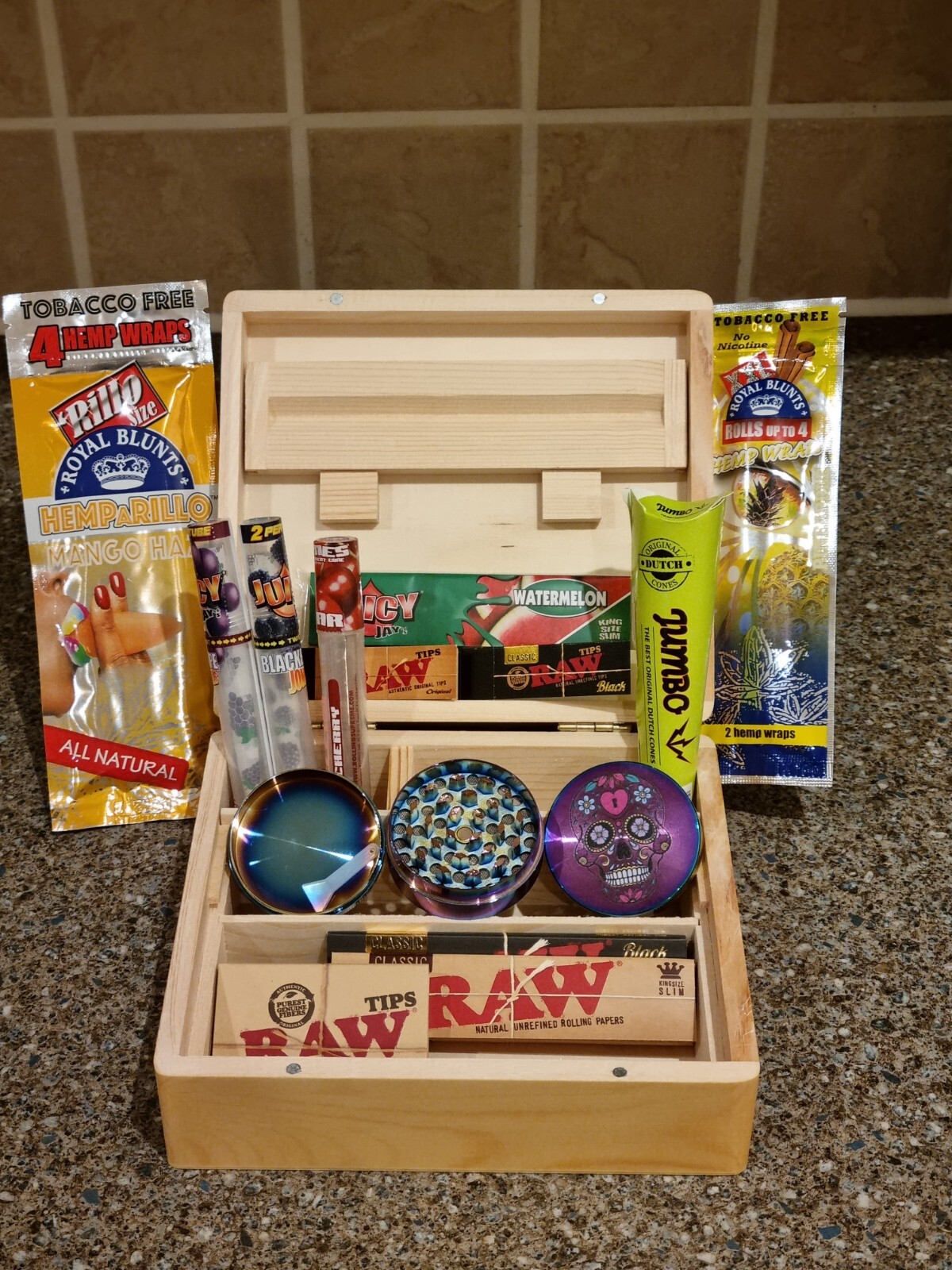 RAW & Juicy Jay Smokers Kit Smoking Gift Set ,Wooden Storage Box