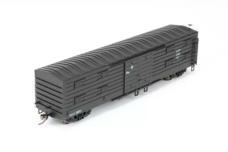 Parallel Lines China Railway P61 Box Freight Car -- HO scale | eBay