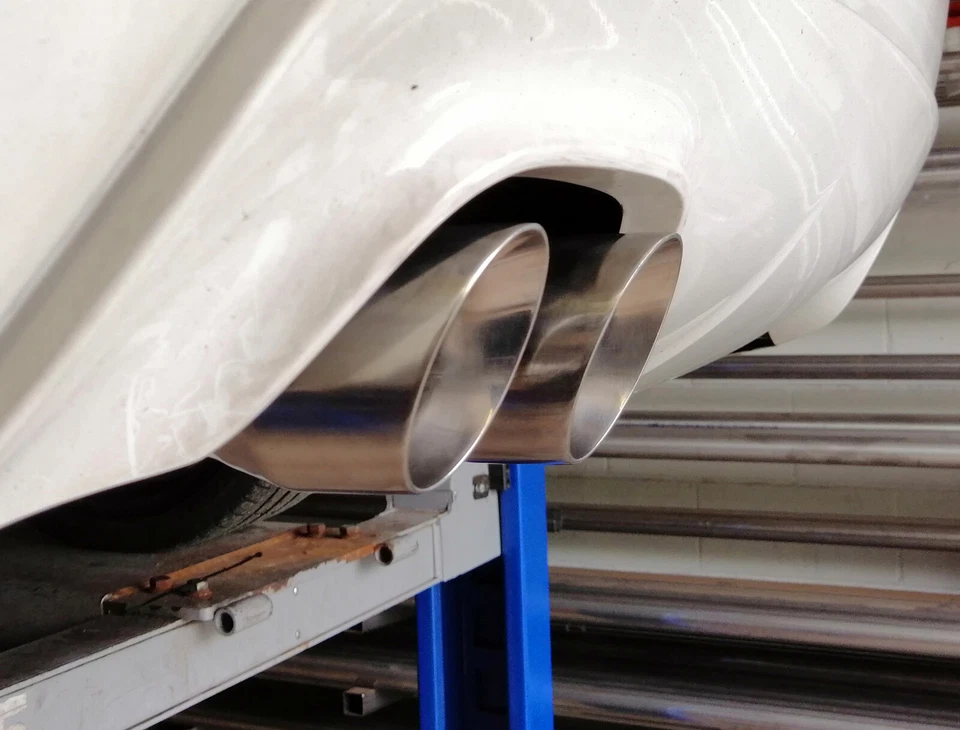 Tubo de eliminación silenciador trasero BMW 530D (E60/E61) - tubo de escape doble 3"" A - Imagen 3 de 4