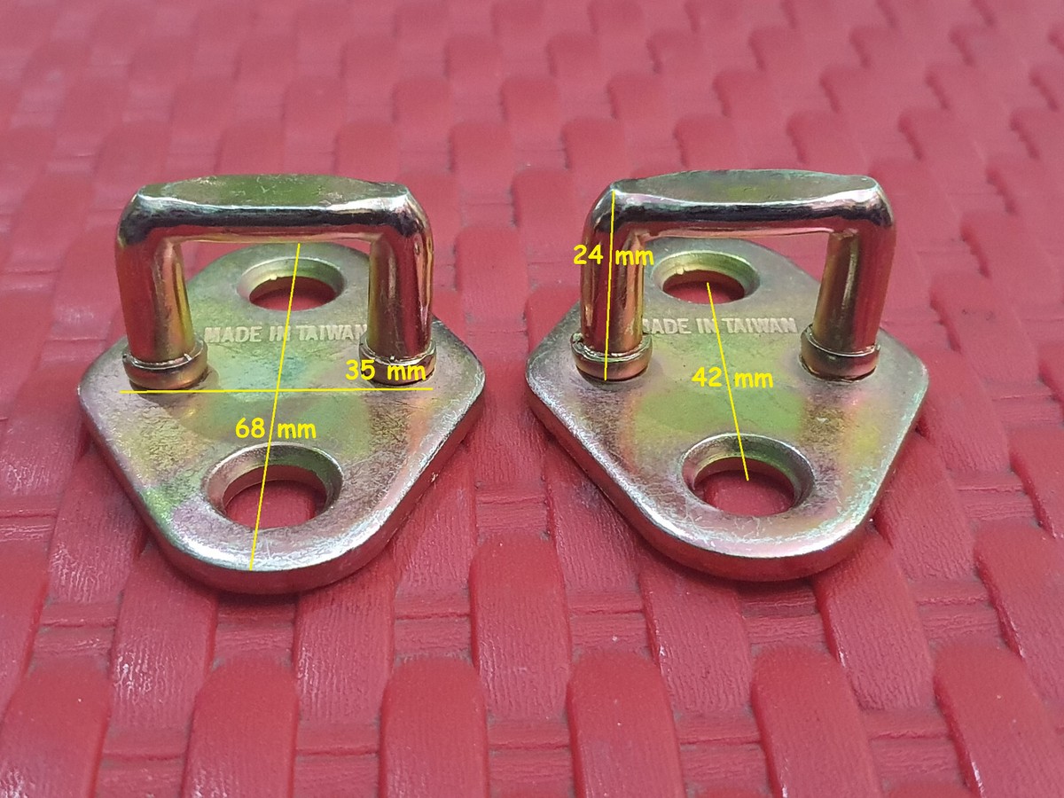 TOYOTA LAND CRUISER FJ40 FJ45 FRONT DOOR LOCK STRIKER PLATE ASSY