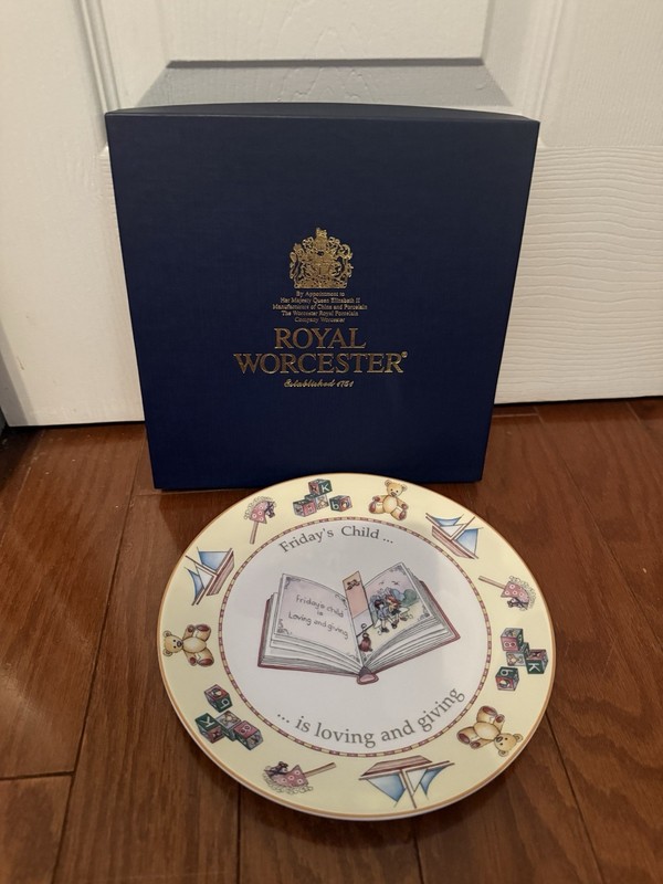 NIB Royal Worchester Days of The week child’s Plate Friday