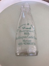 S.H.Young & Son LTD WARBLINGTON CASTLE FARM Milk Bottle 1 Pint