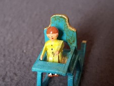 Antik Holzspielzeug Erzgebirge , Miniatur  Baby  Kinder Schaukelstuhl , Seiffen