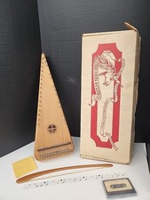 Vintage Unicorn Strings Bowed Psaltry In Original Box Excellent Condition