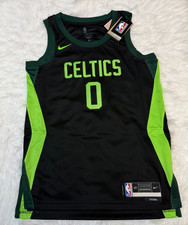 Ultimate Boston Celtics Collector and Super Fan Gift Guide 47
