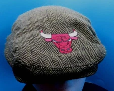 Chicago BULLS Basketball NEWSBOY HAT Adult One Sz Bud Light Cap *FLAW* As Is