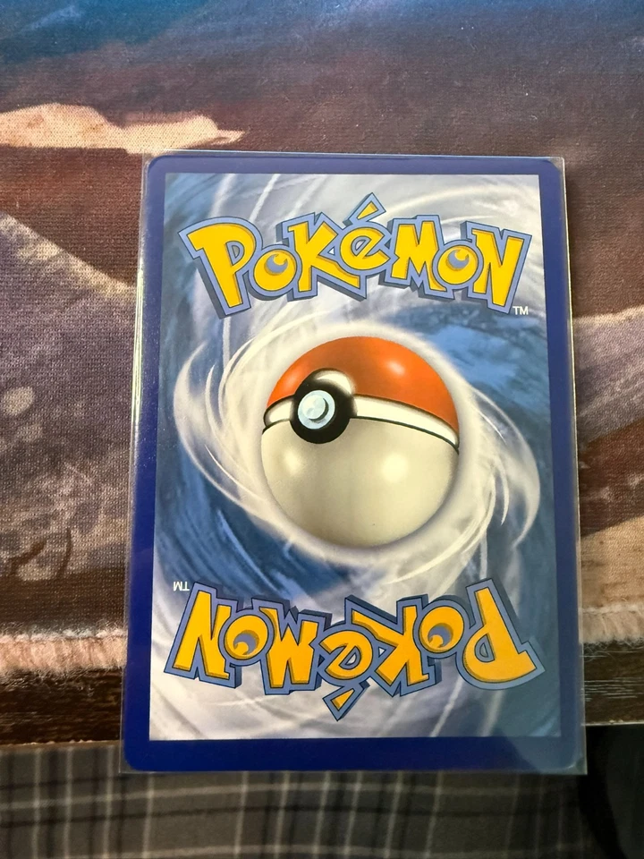 Cara Liss (Full Art) 067/072 Shining Fates Holo - Image 2 of 2