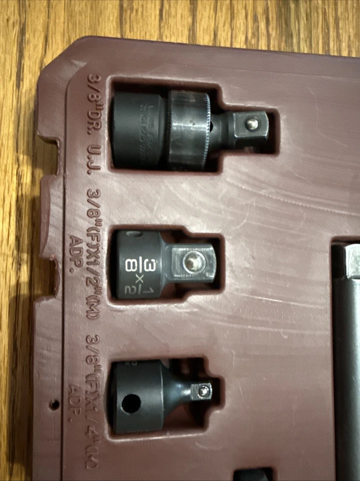 Matco tools- 3/8 drive 6 PC ADV impact adapter & extension Read Description - Image 2 of 4