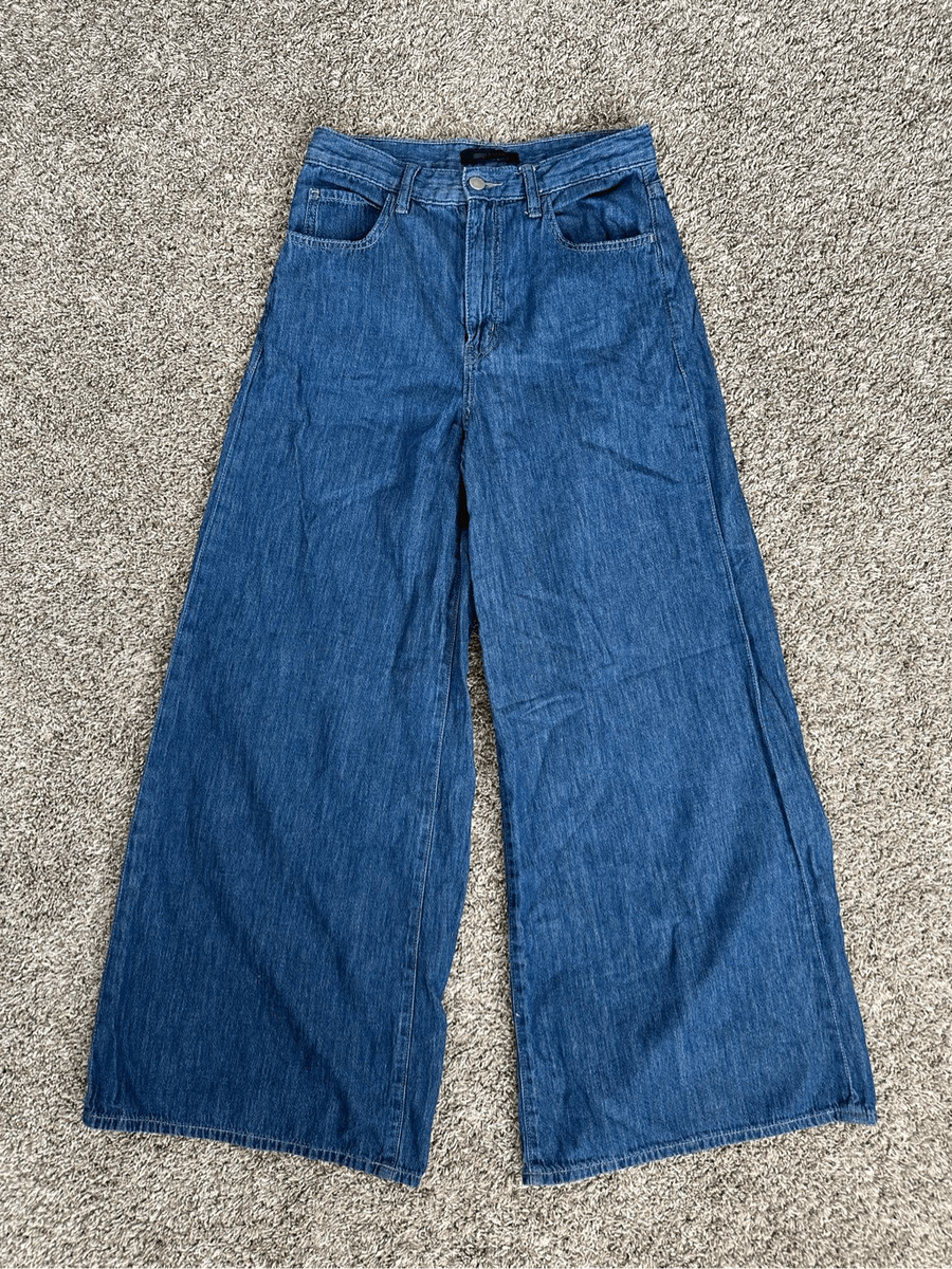uniqlo jeans y2k women's 26 flare wide leg baggy oversized uniqlo jeans y2k women's 26 flare wide leg baggy oversized