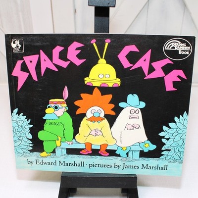 Space Case (Reading Rainbow)  Paperback By  Edward Marshall