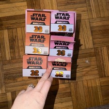 Funko Star Wars Mandalorian - Mystery Minis Case of 12 Specialty Series - 32 33