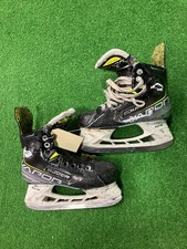 Junior Bauer Vapor 3X Hockey Skates Regular Width Size 2 Used