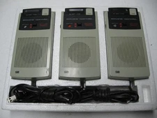 Vintage REALISTIC RADIO SHACK SELECTaCOM 2 CHANNEL WIRELESS INTERCOM 43-226A