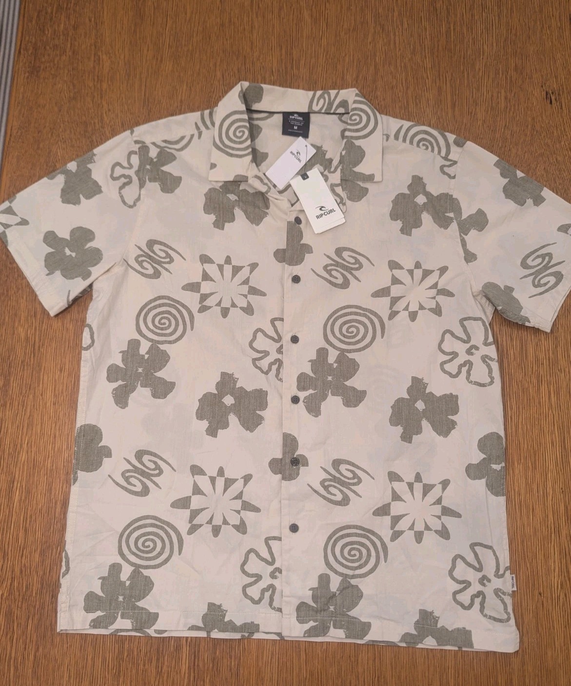 Picture 1 of 15