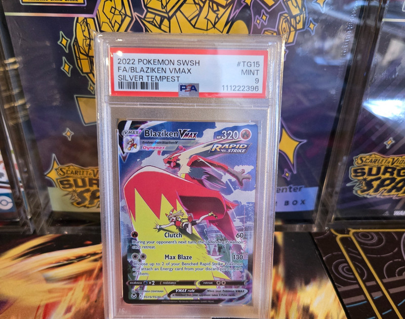 Blaziken VMAX