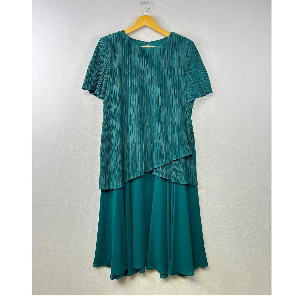 teal pleated midi dress Yumi Women's Long Sleeved Pleated Midi Wrap Dress
